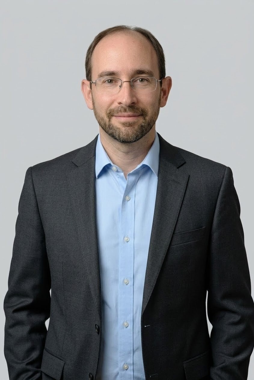 Mike Benzinger Headshot
